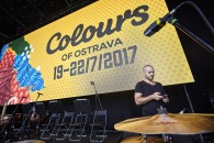 Michal Hrůza - COLOURS 2017 - obrázek 10